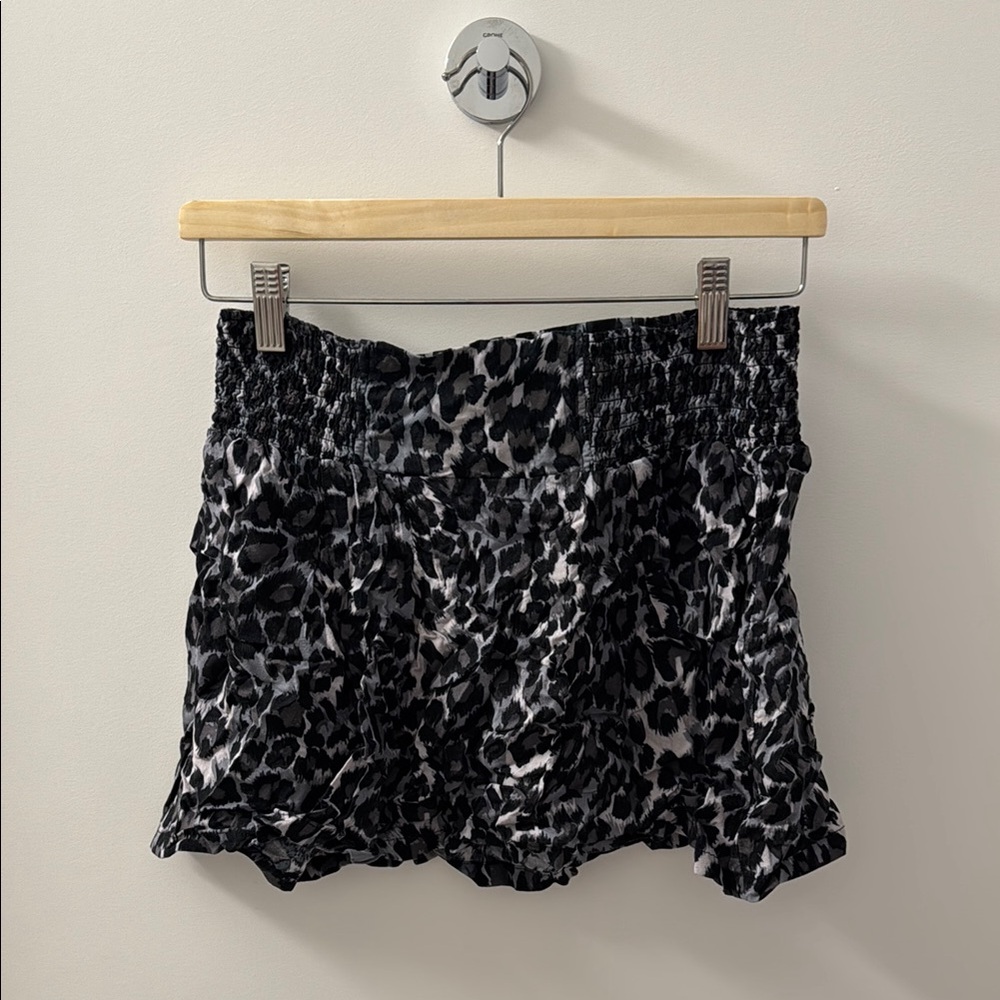 Gap Factory Stylish Leopard Print Mini Skirt